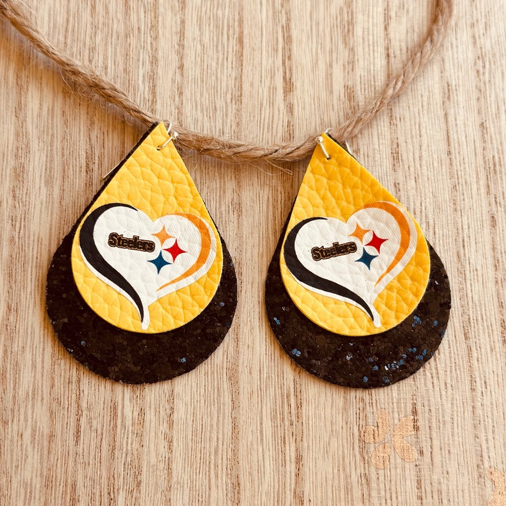 Pittsburgh Steelers faux leather earrings